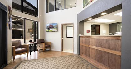 Markham House Suites - Little Rock Medical Center