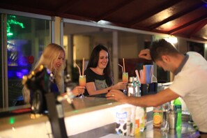 Bar (on property) - Club Amaris Apartment (Marmaris)