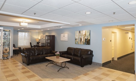 Lobby. MainStay Suites Dover