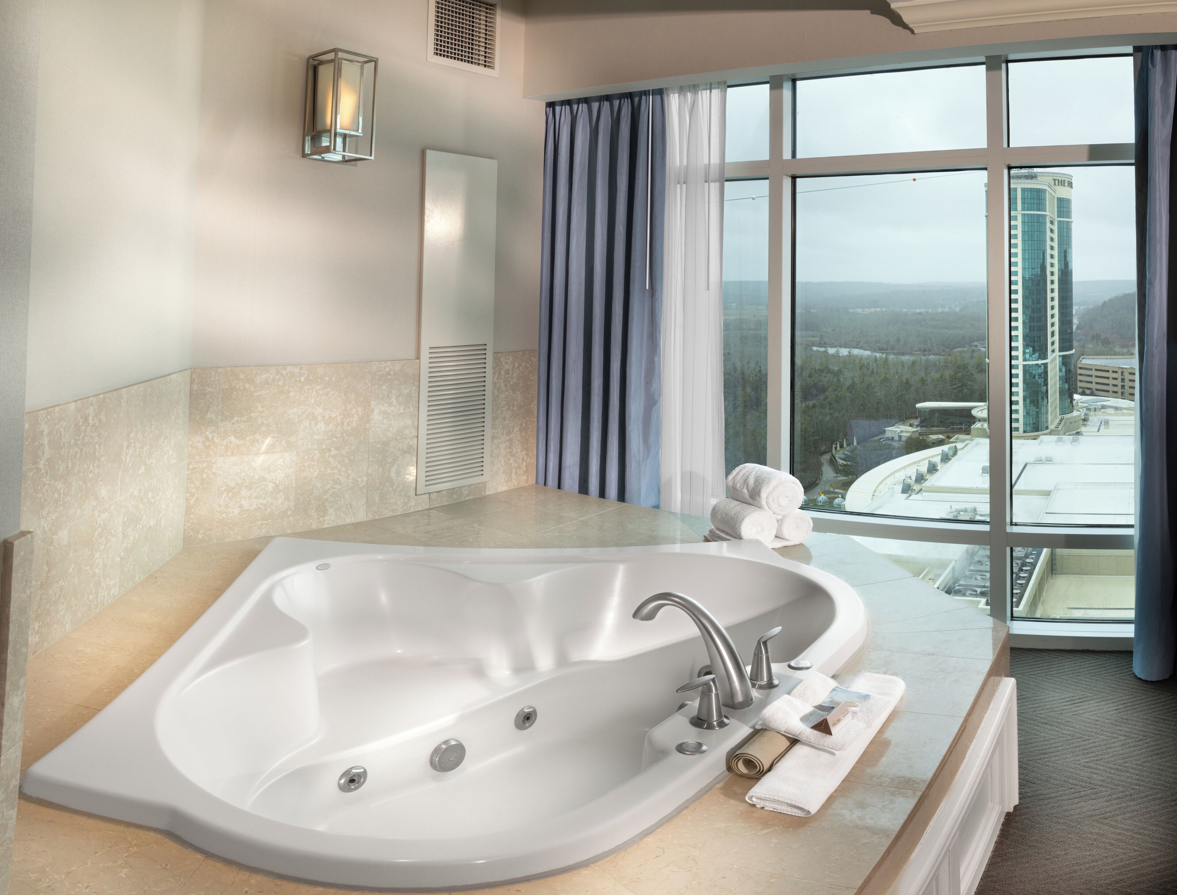 1 bedroom, premium bedding, pillow-top beds, in-room safe