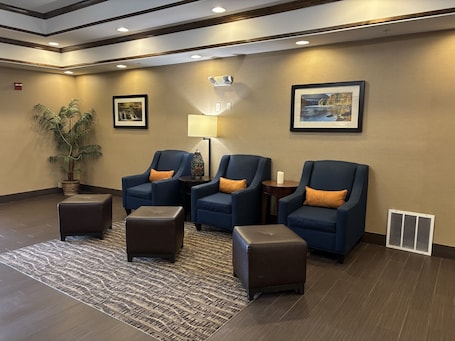 Reception. Comfort Inn Naugatuck-Shelton, CT