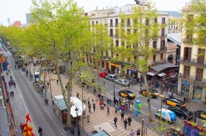 View from property - Standbyme Ramblas (Barcelona)
