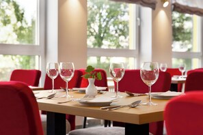 Daily buffet breakfast for a fee - Good Morning + Halle - Leipzig (Kabelsketal)