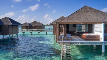 Superior Suite, 1 Double Bed with Sofa bed (Water Villa with Whirlpool) | Minibar, in-room safe, individually furnished, desk