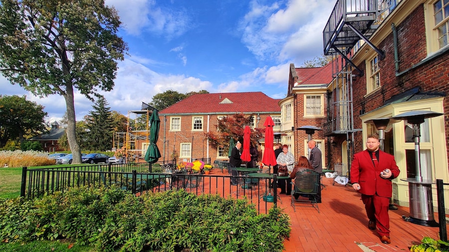 Montague Inn