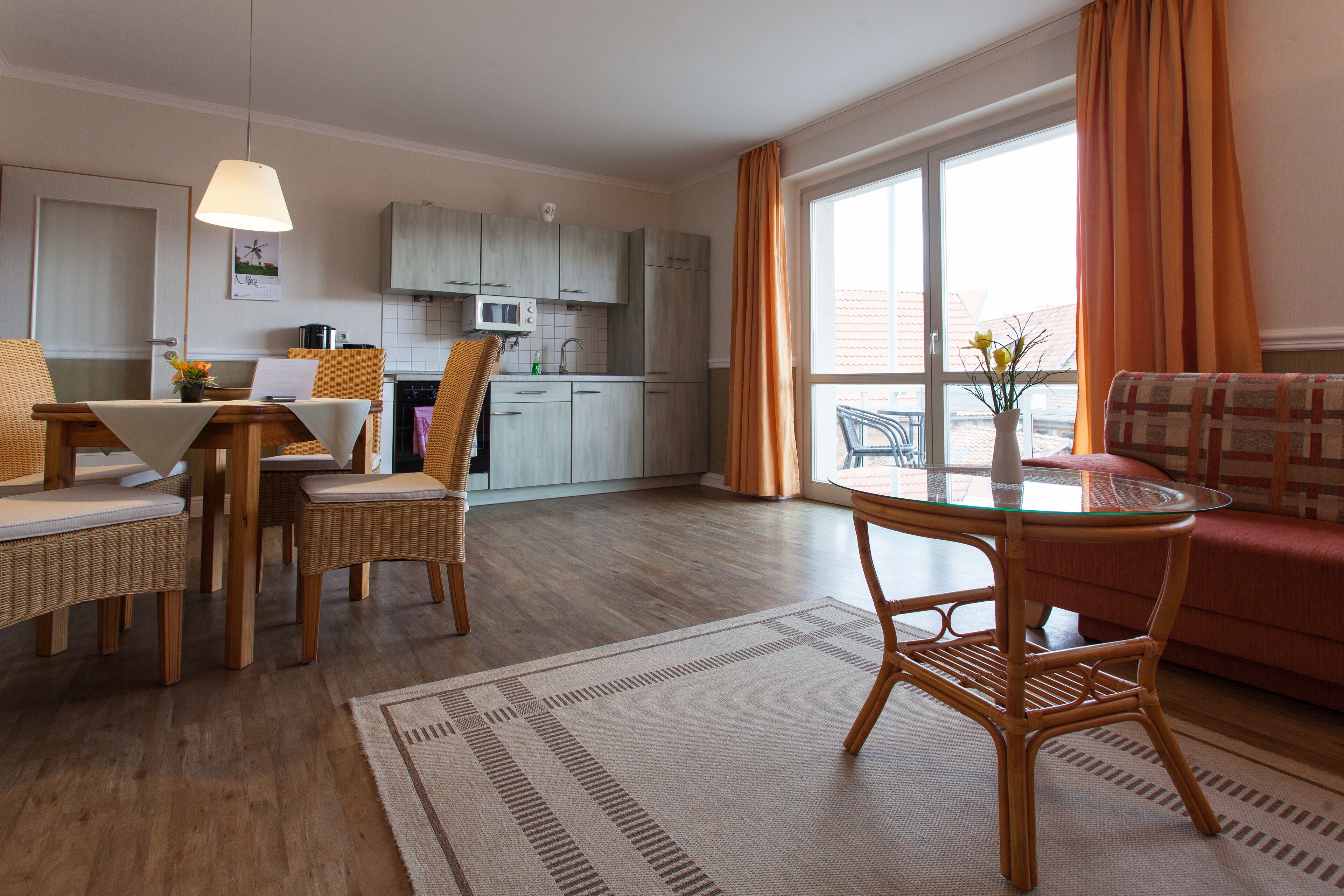 suite | private kitchen | fridge, microwave, oven, stovetop