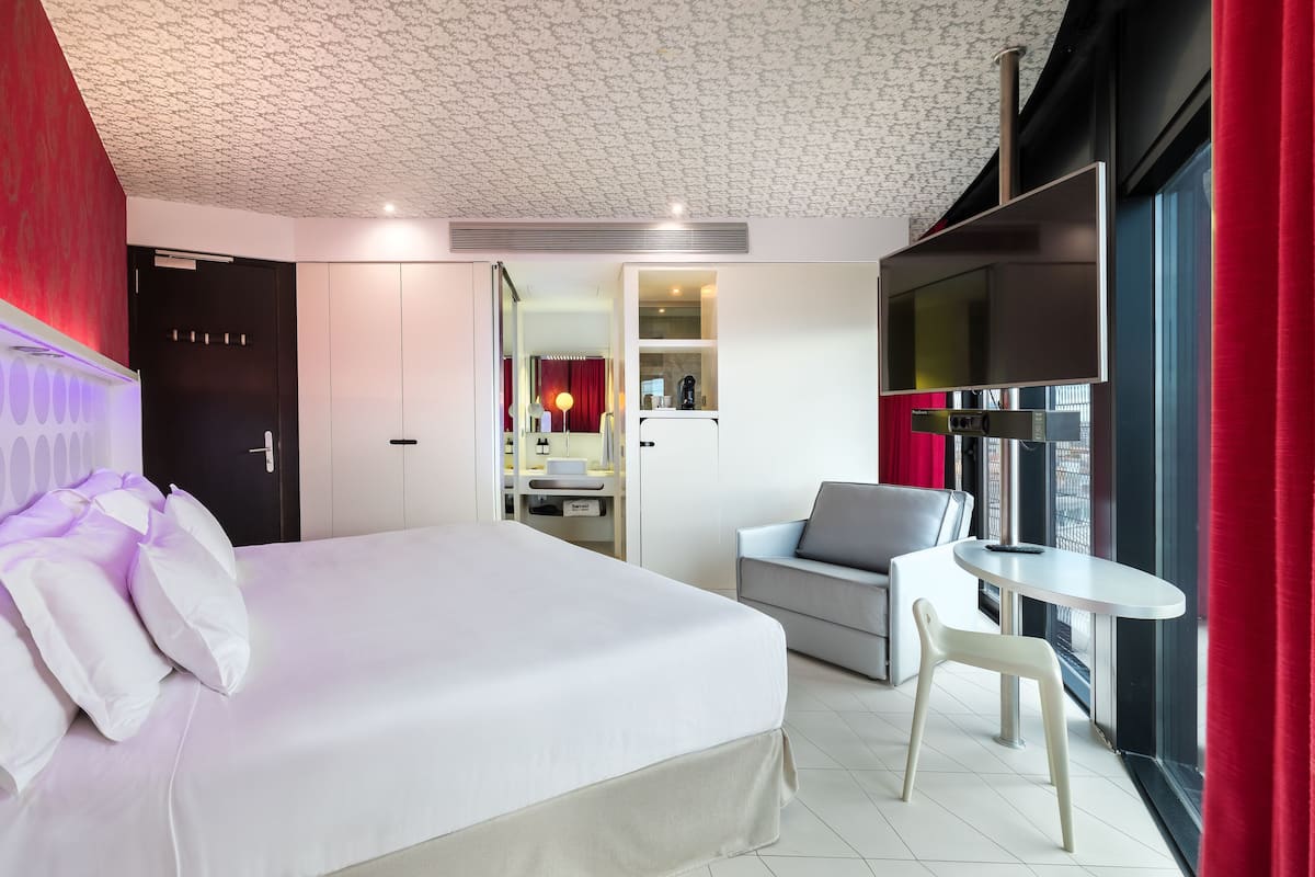 Rum (2x2 interconnecting rooms) | Sängtillbehör av högsta kvalitet och minibar