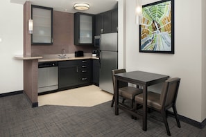 Premium bedding, pillowtop beds, in-room safe, desk