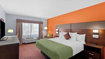 Habitación estándar, 1 cama de matrimonio grande, no fumadores, microondas | Ropa de cama de alta calidad y colchones con acolchado adicional