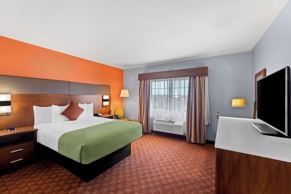 Standard Room, 1 Queen Bed, Non Smoking, Microwave | Premium bedding, pillowtop beds, desk, laptop workspace - Best Western Harker Heights - Killeen - Fort Hood TX (Harker Heights)