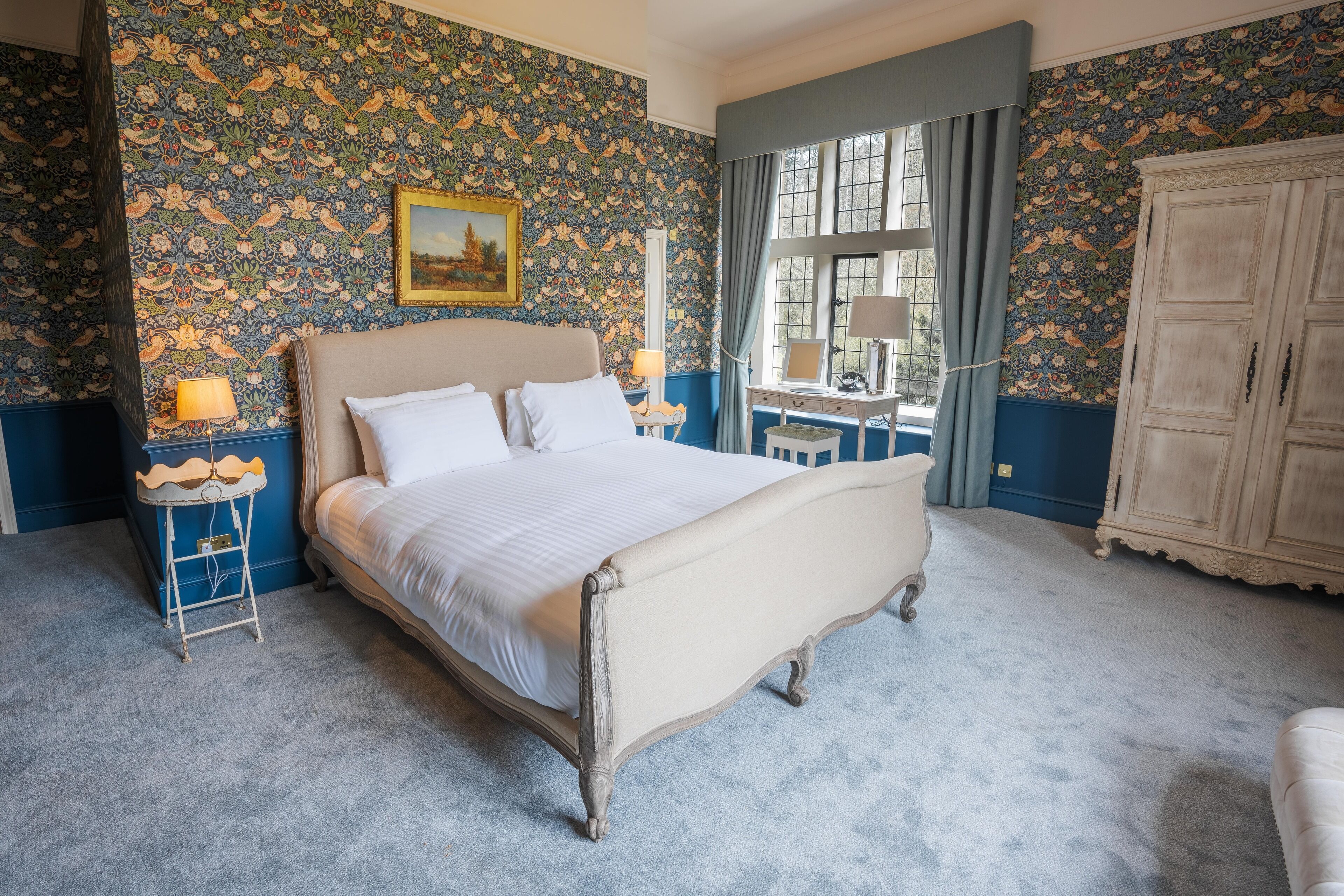 Junior Double Room | In-room safe, individually decorated, desk, iron/ironing board