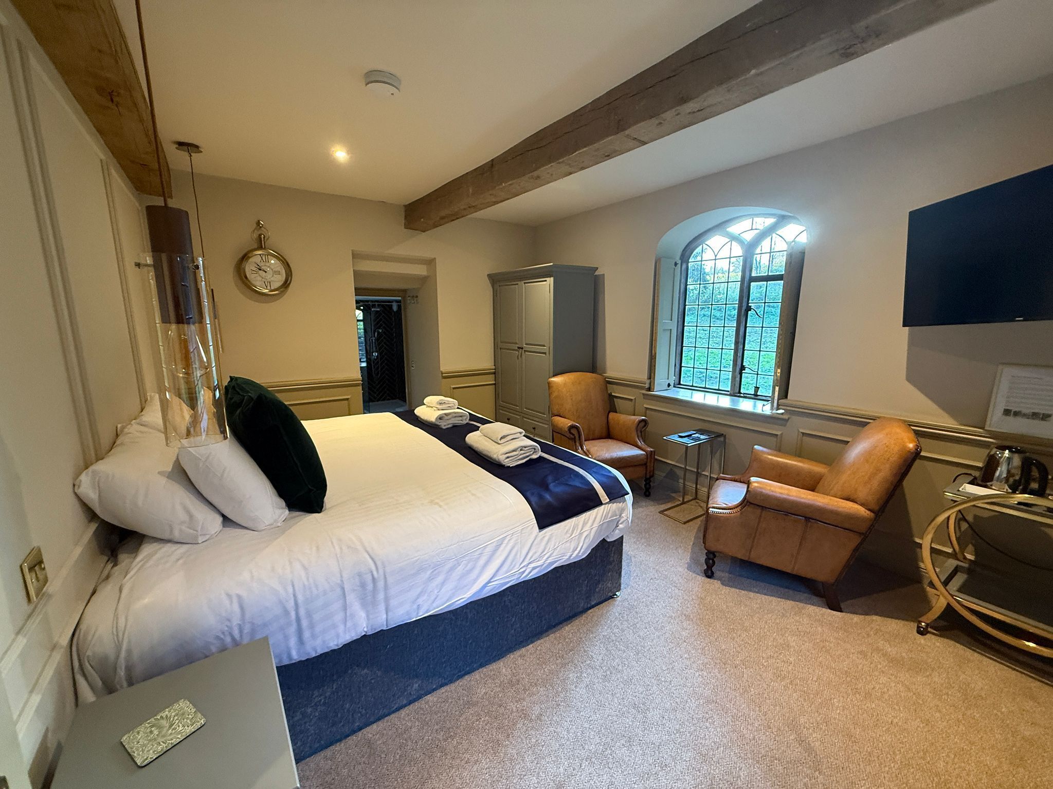 Executive Double Room | In-room safe, individually decorated, desk, iron/ironing board