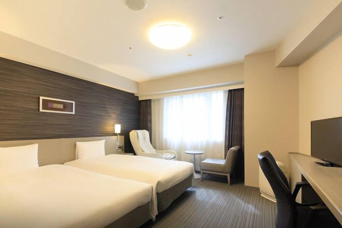 Desk, blackout curtains, iron/ironing board, free WiFi