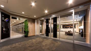 内部エントランス