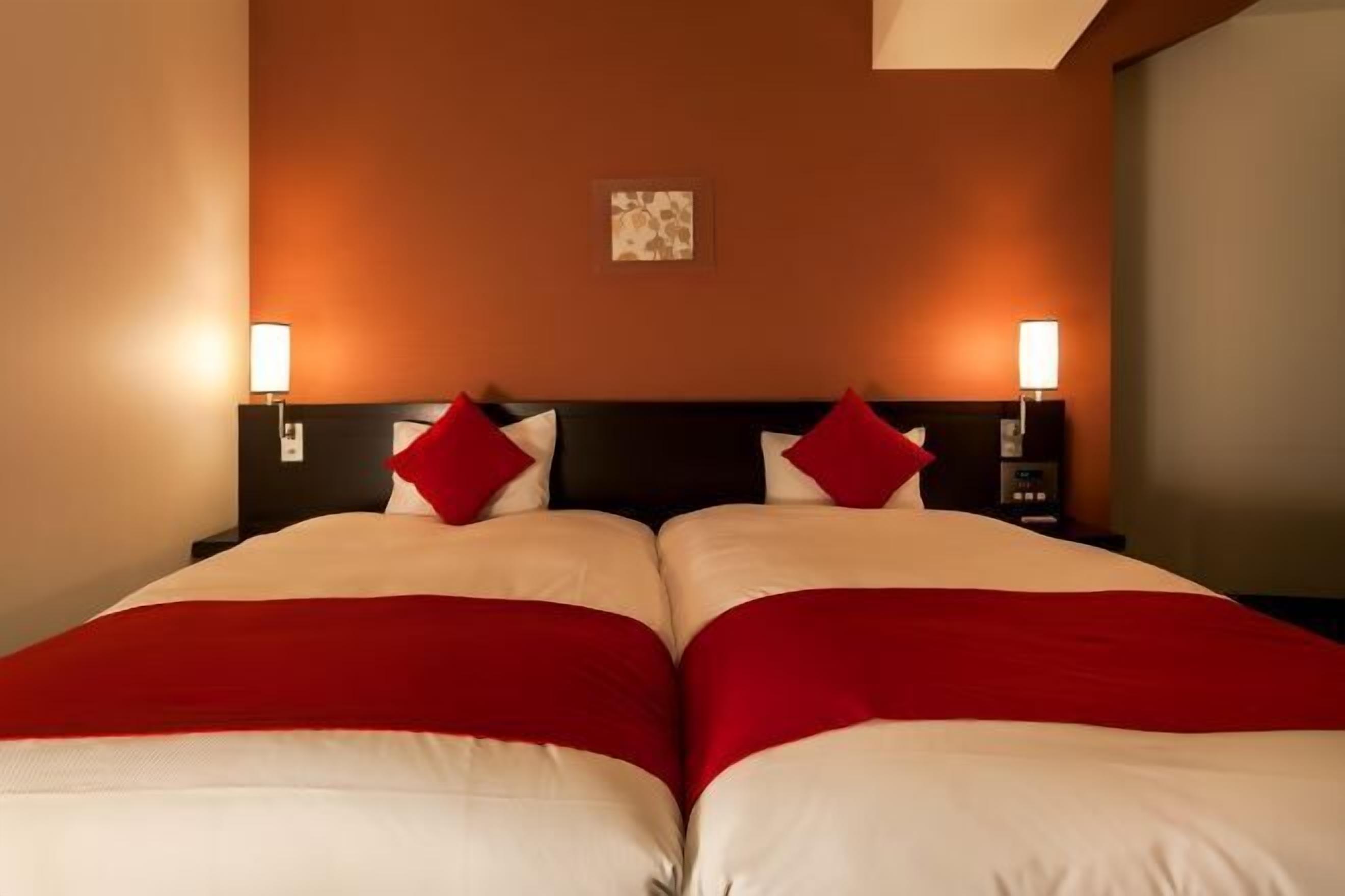 Desk, blackout curtains, iron/ironing board, free WiFi