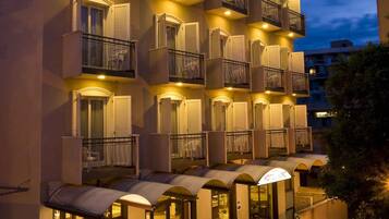 Front of property - evening/night