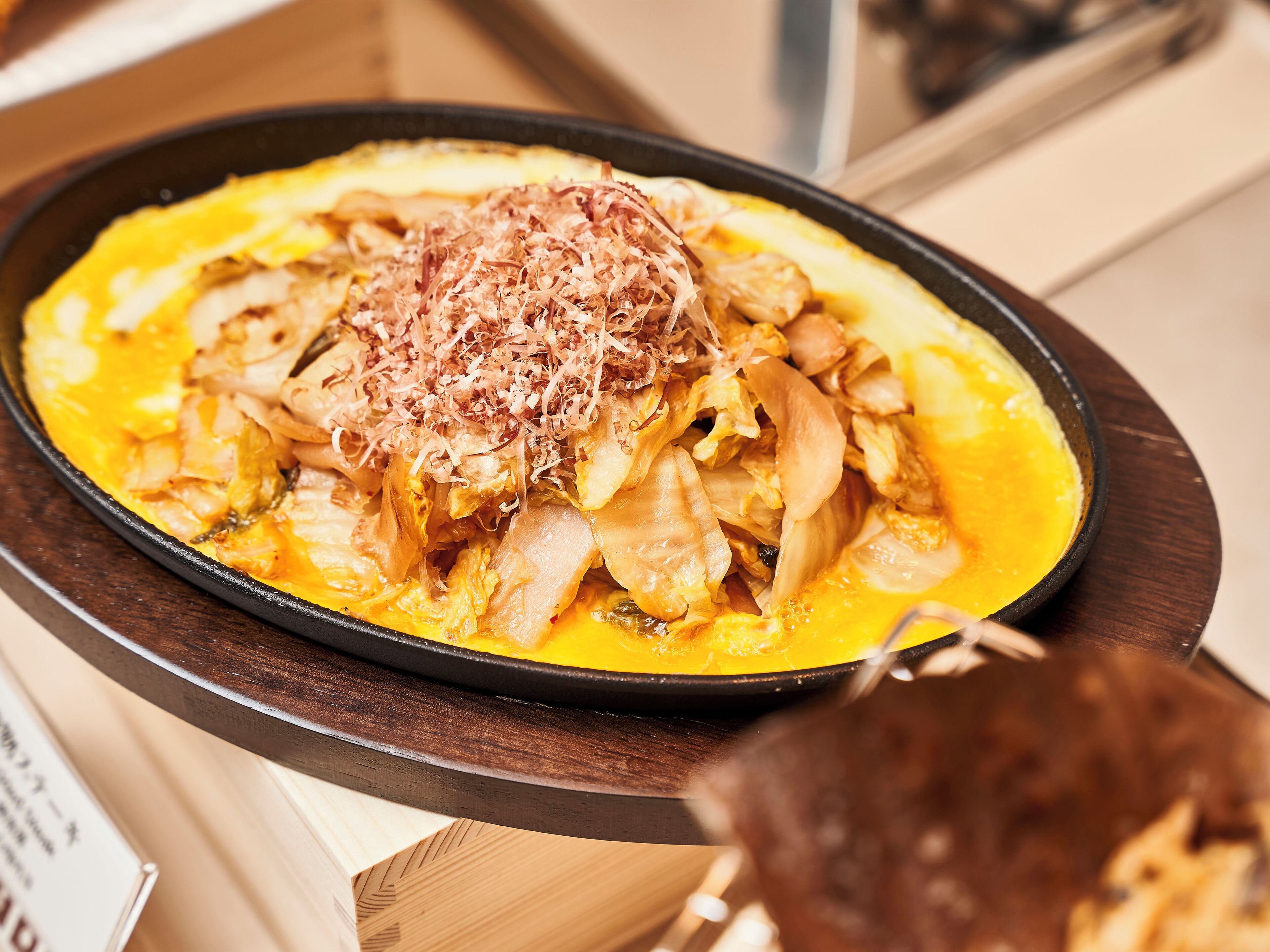 daily buffet breakfast (jpy 1650 per person)