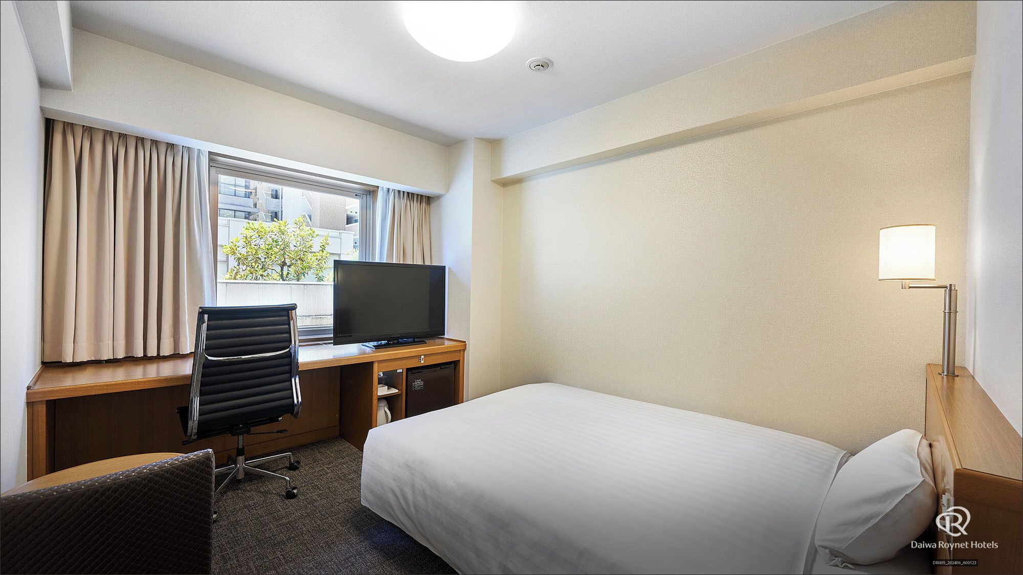 Desk, blackout curtains, iron/ironing board, free WiFi