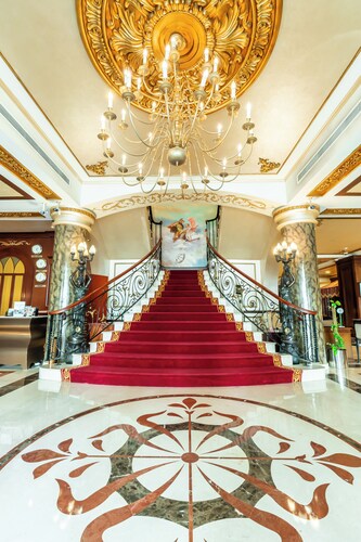 Royal Ascot Hotel