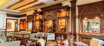 Royal Ascot Hotel