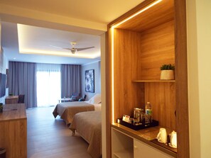 Pillow-top beds, in-room safe, desk, blackout curtains - Bahia Principe Escape Ambar - Adults Only - All Inclusive (Punta Cana)