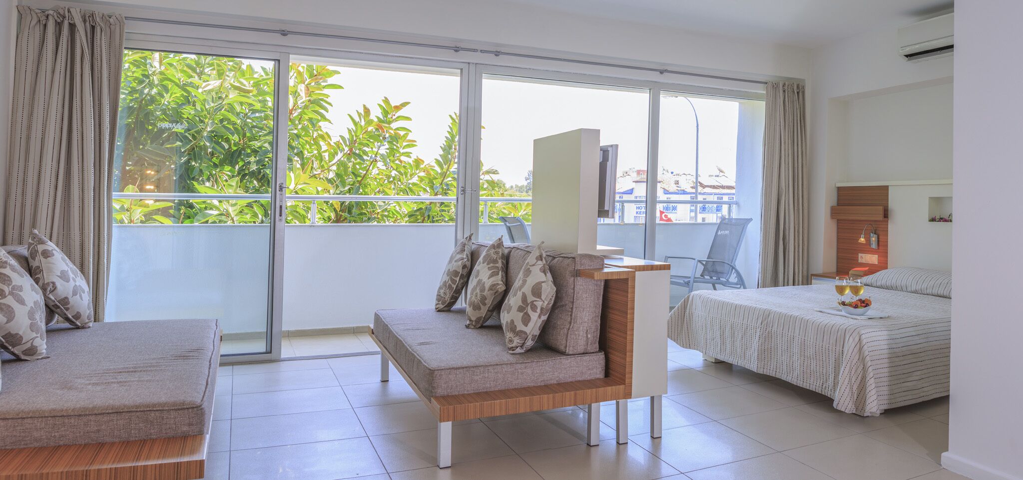 family room | living area | flat-screen tv