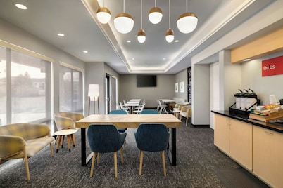 Marriott TownePlace Suites Dayton North