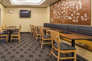 Restaurant - Marriott TownePlace Suites Dayton North (Dayton)