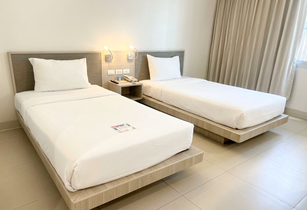Standard Twin Room