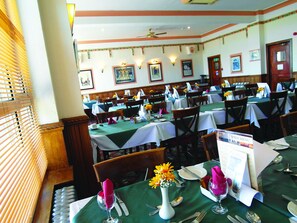 Daily full breakfast for a fee - County Hotel Skegness (Skegness)