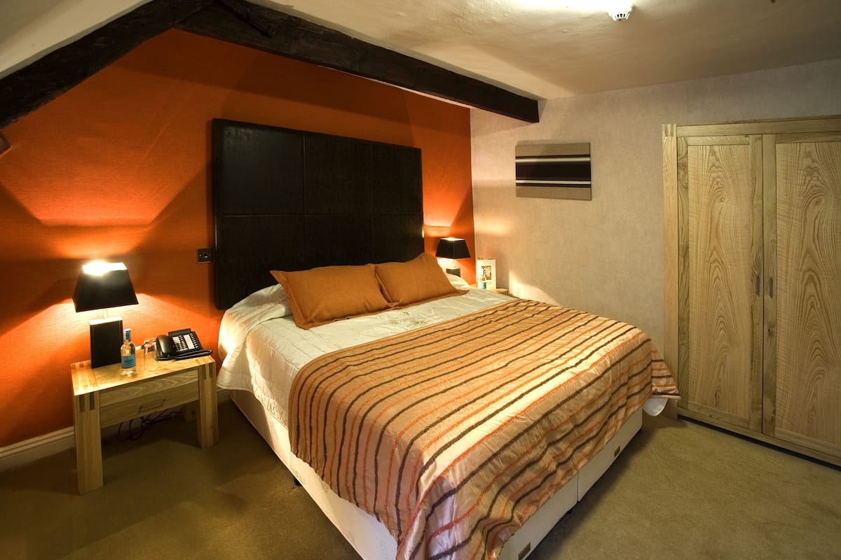 1 habitación, ropa de cama de alta calidad y decoración personalizada