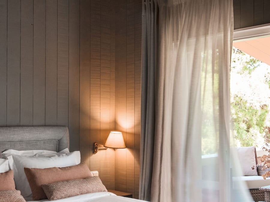 Cosy Suite | 1 bedroom, minibar, in-room safe, blackout curtains