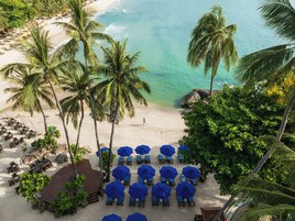 私家海滩、白沙、海滩遮阳伞、沙滩毛巾