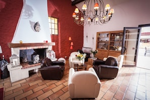 로비 좌석 공간