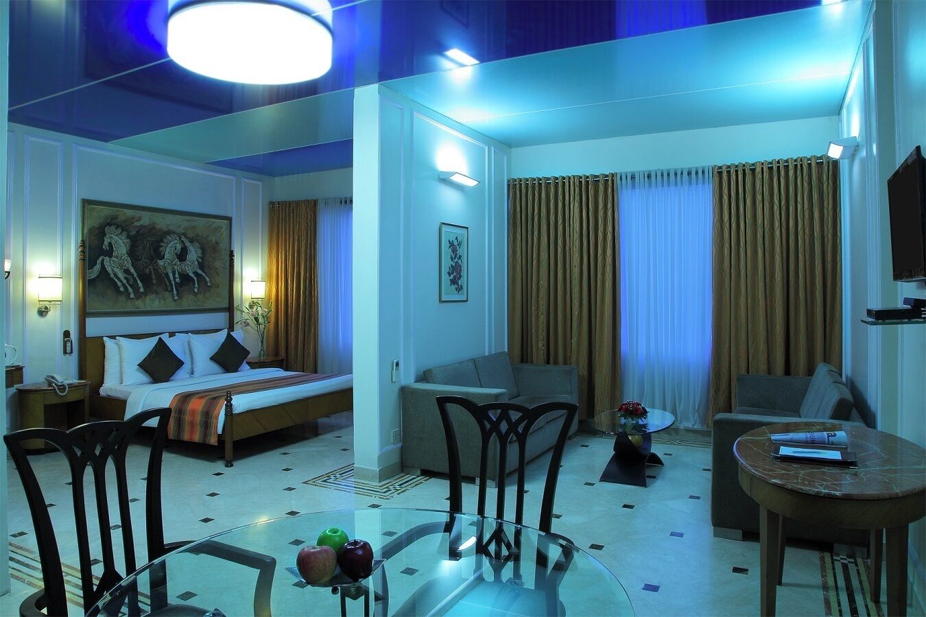 Exclusive-Zimmer | Minibar, Zimmersafe, Schreibtisch, kostenloses WLAN