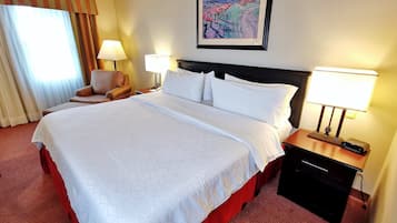 Ropa de cama de alta calidad, minibar y escritorio