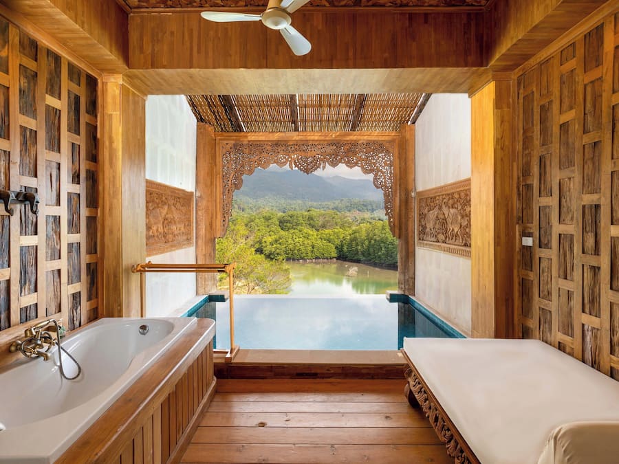 Minibar, in-room safe, individually decorated, desk