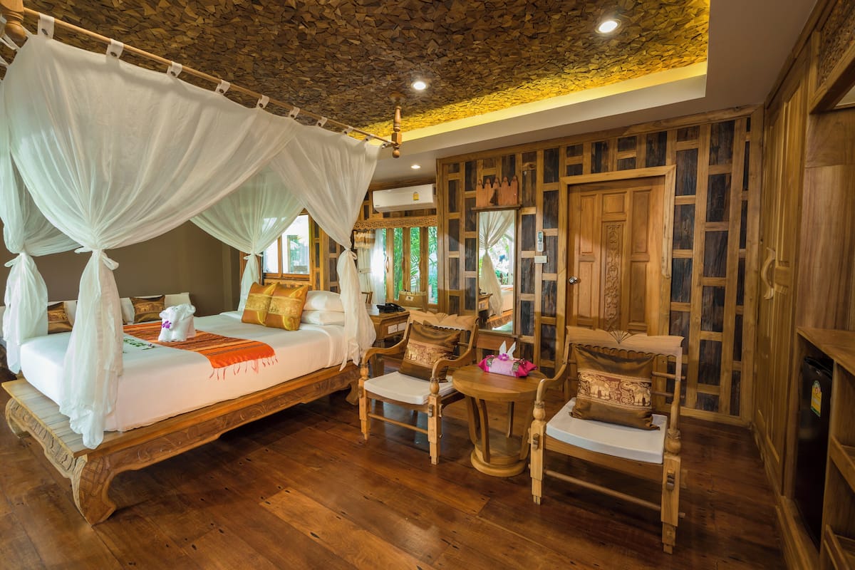 1 bedroom, minibar, in-room safe, individually decorated