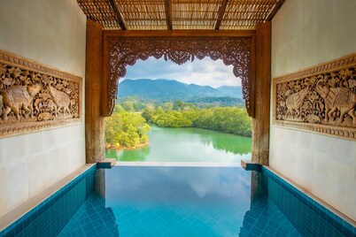 Santhiya Koh Chang Resort