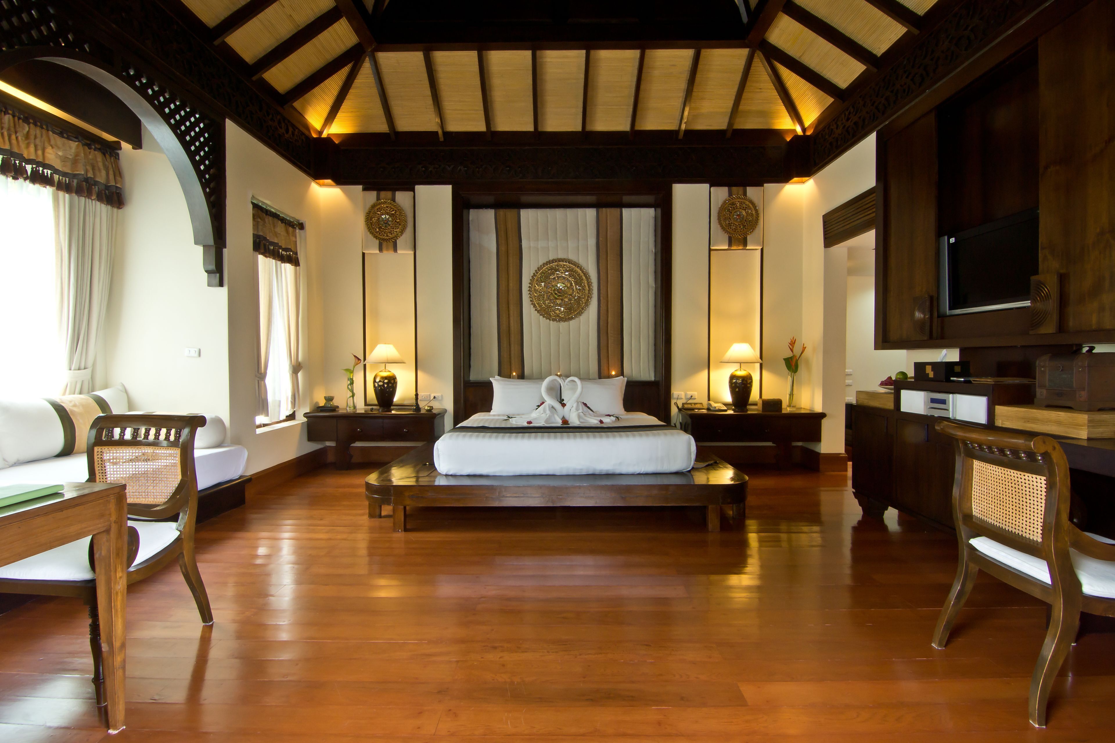 Ropa de cama de alta calidad y minibar 