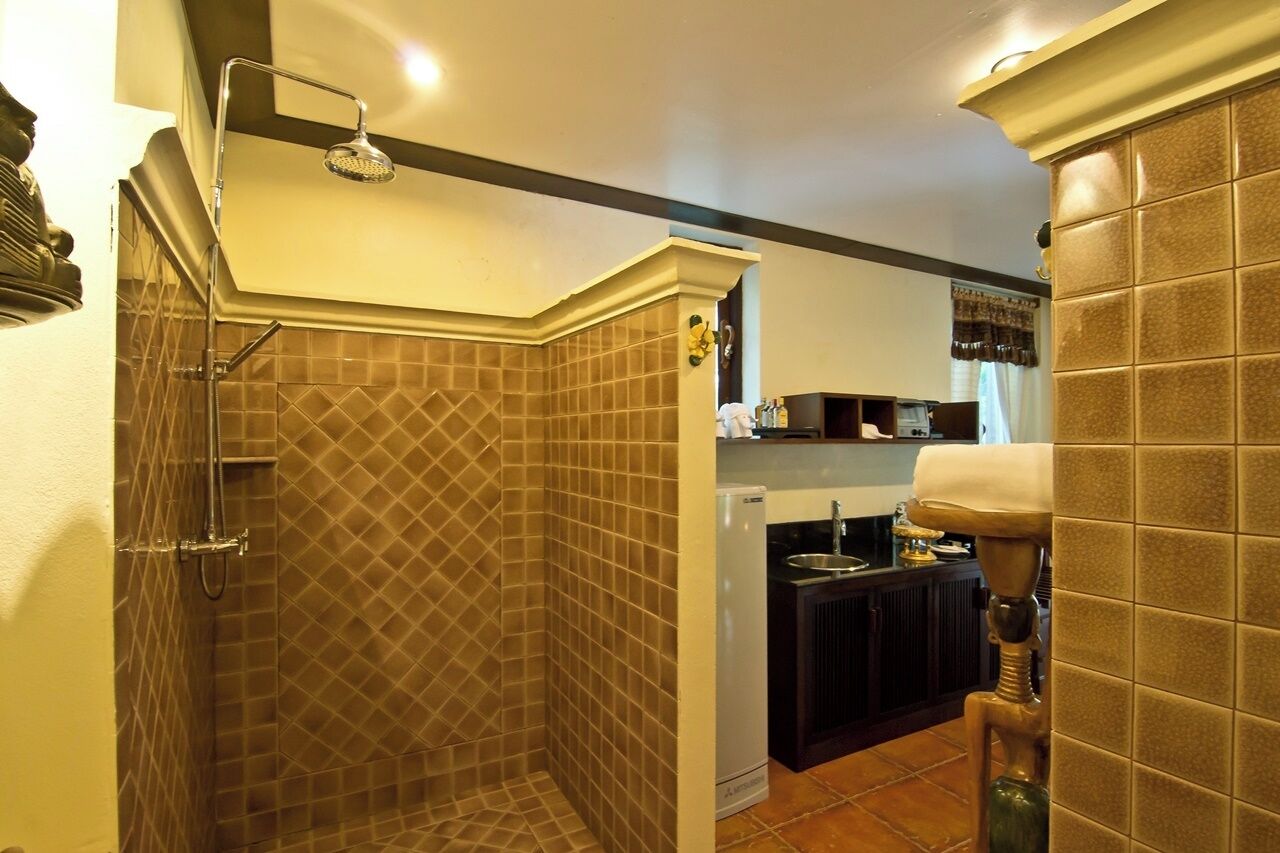 free toiletries, hair dryer, bathrobes, slippers