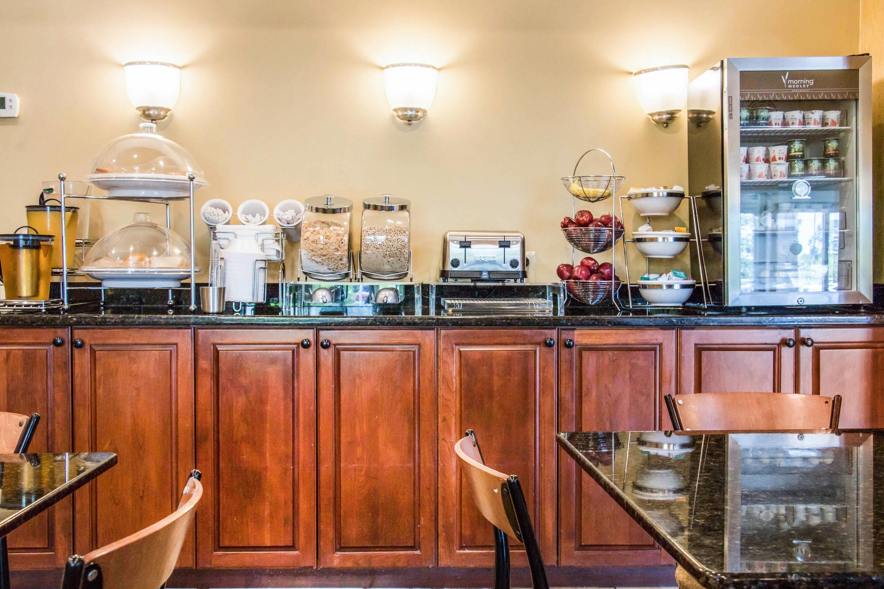 Desayuno buffet incluido todos los días 