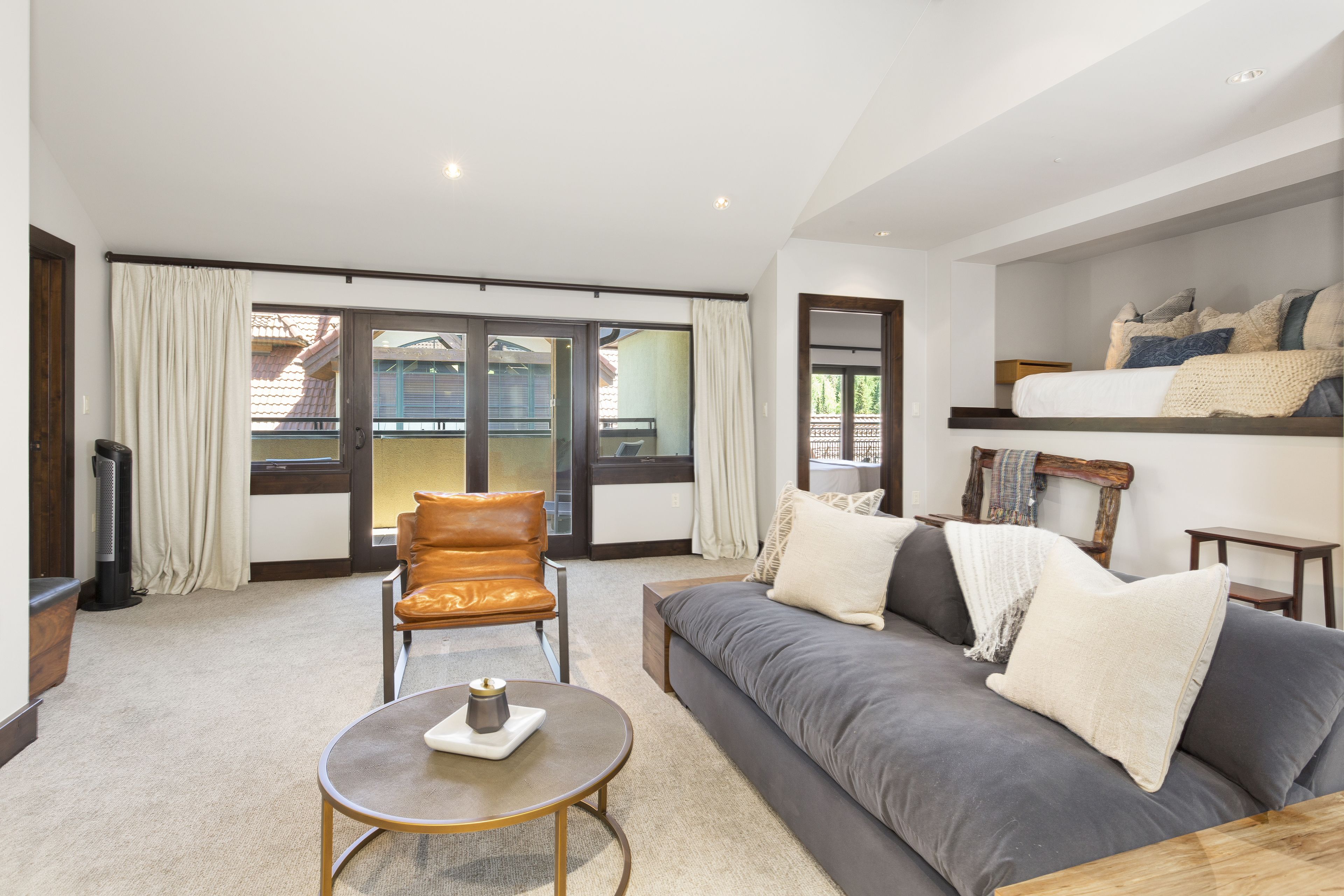 three bedroom penthouse | living area | led tv