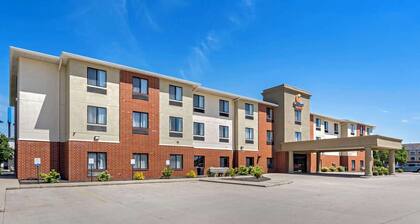 Comfort Suites Merrillville near US 30