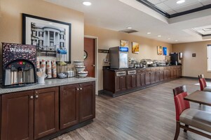Free daily buffet breakfast
