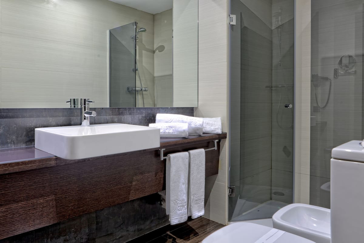 free toiletries, hair dryer, towels