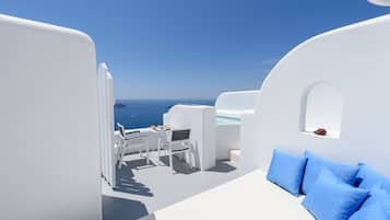 Luxury Suite, Jetted Tub, Sea View (Abyssanto Caldera Sea and Sunset View) | Exterior