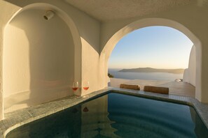 Suite Luxury, idromassaggio (Abyssos  Caldera Sea and Sunset View) | Esterni