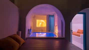 Luxury-Suite, Whirlpool (Abyssos Caldera Sea and Sunset View) | Terrasse/Patio
