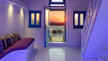 家庭套房, 按摩浴缸 (Maisonette Caldera Sea & Sunset View) | 客房景观